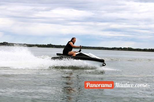 Panorama Náutico: Roxen Presents Its New Electric Jet Skis - Roxen Innovations
